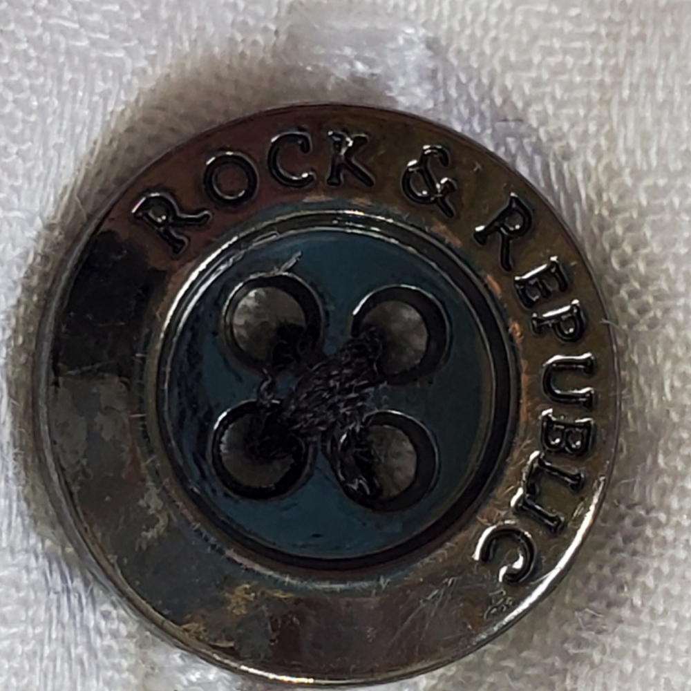 Rock & Republic Long Sleeve Button Up Classic Western Style - Picture 4 of 12